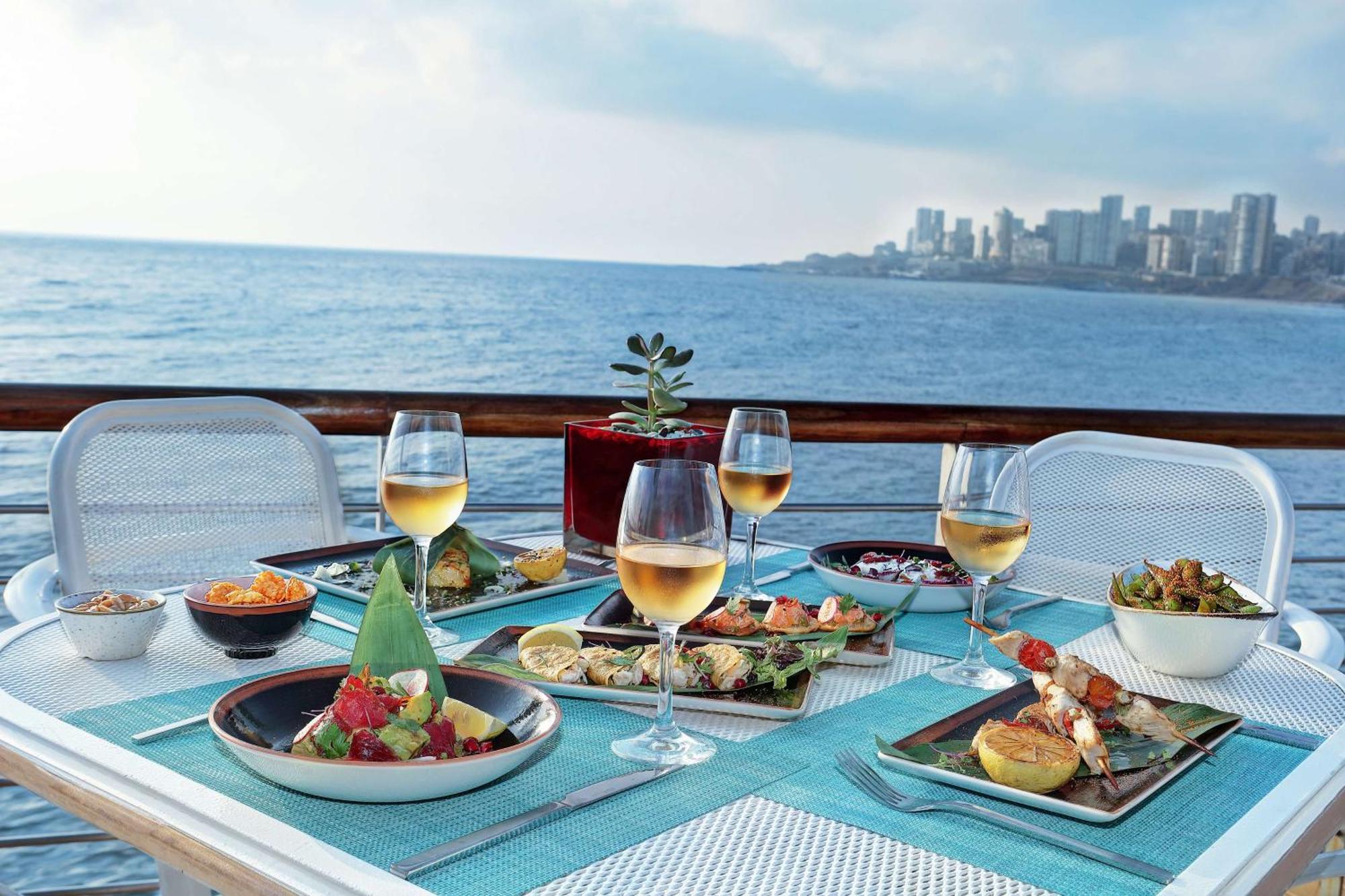 Kempinski Summerland Hotel&Resort Beirut Bagian luar foto