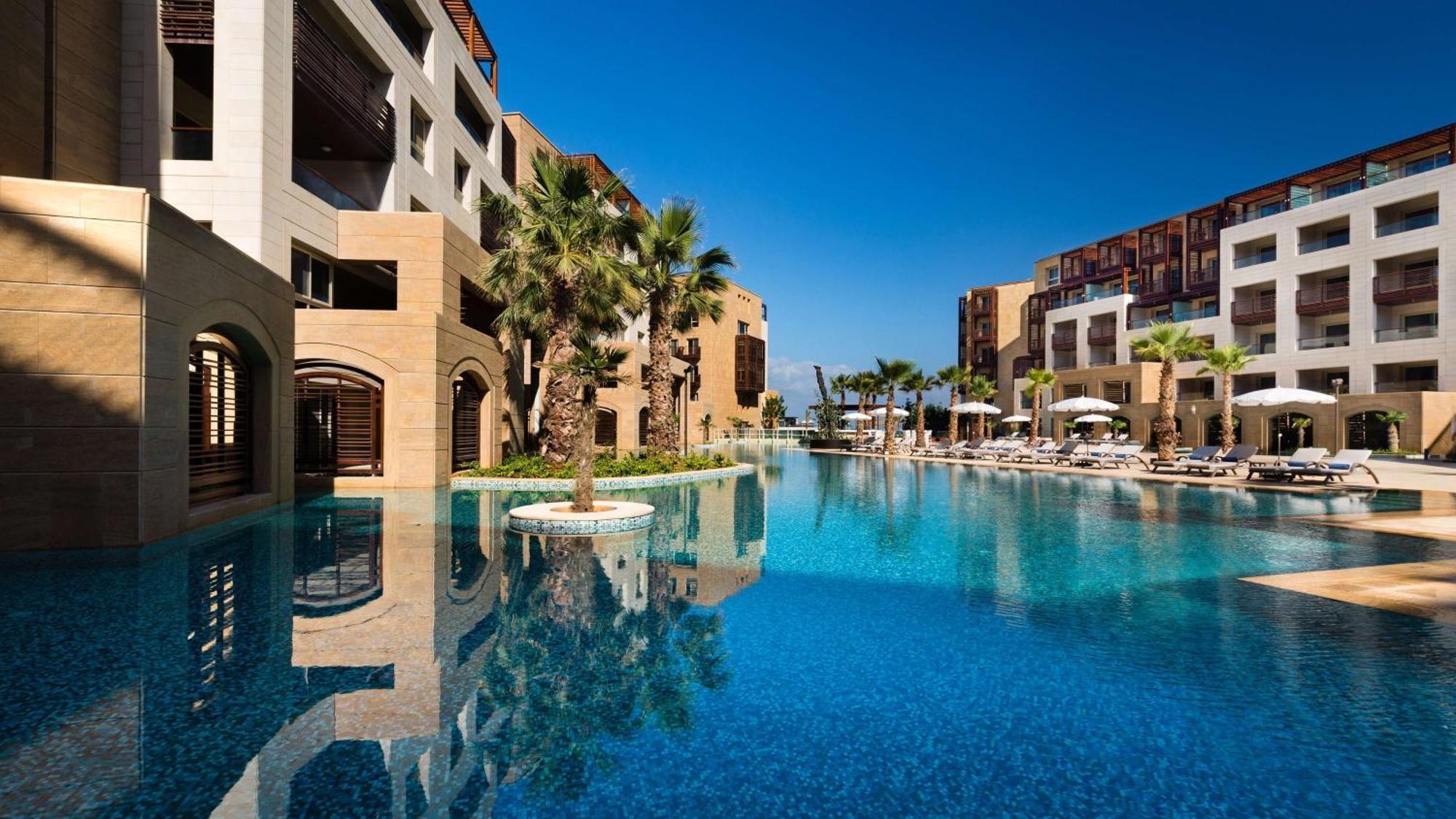 Kempinski Summerland Hotel&Resort Beirut Bagian luar foto