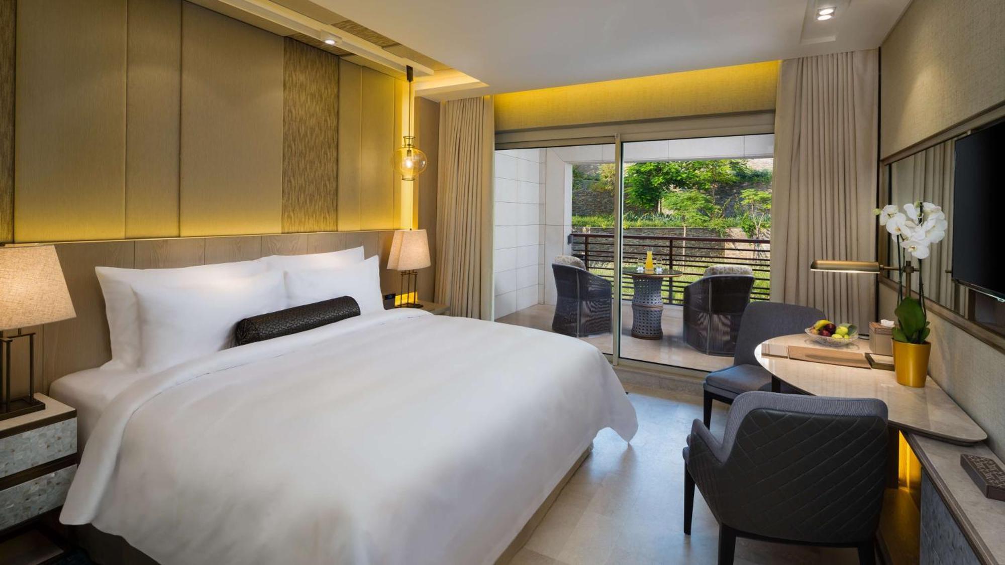 Kempinski Summerland Hotel&Resort Beirut Bagian luar foto
